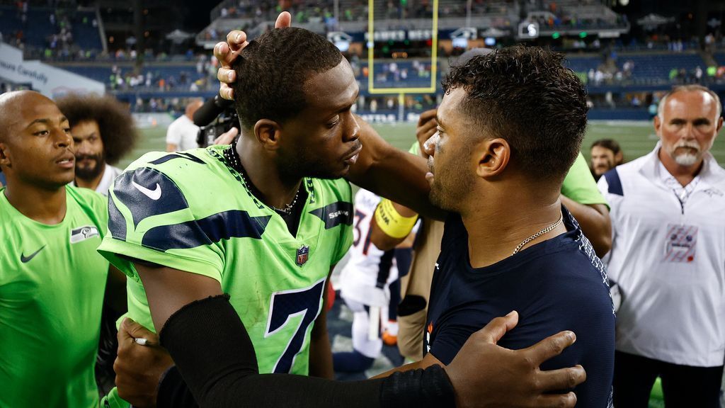 Russell Wilson booed in return to Seattle as Denver Broncos lose to  Seahawks