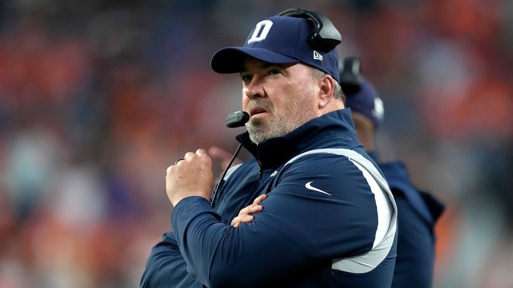 Cowboys coach Mike McCarthy explains decision to go with Brett