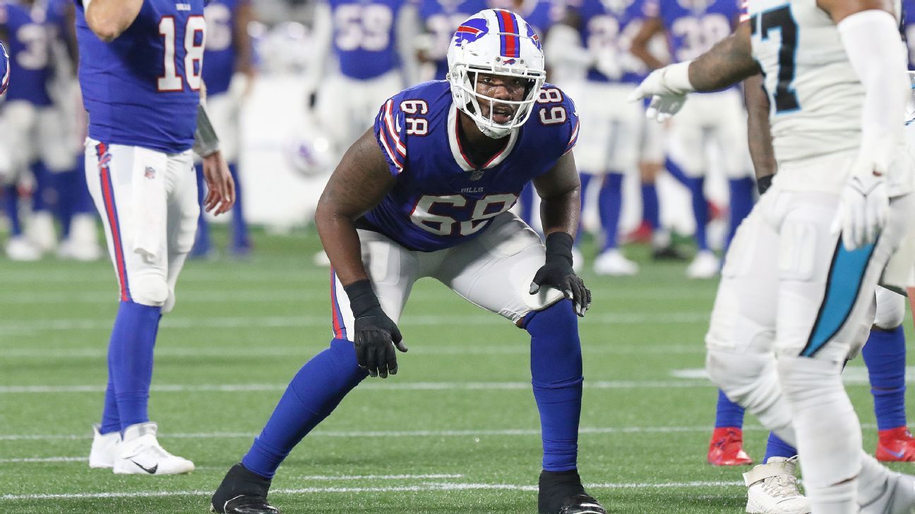 Bills’ Hart suspended after hitting Titans coach