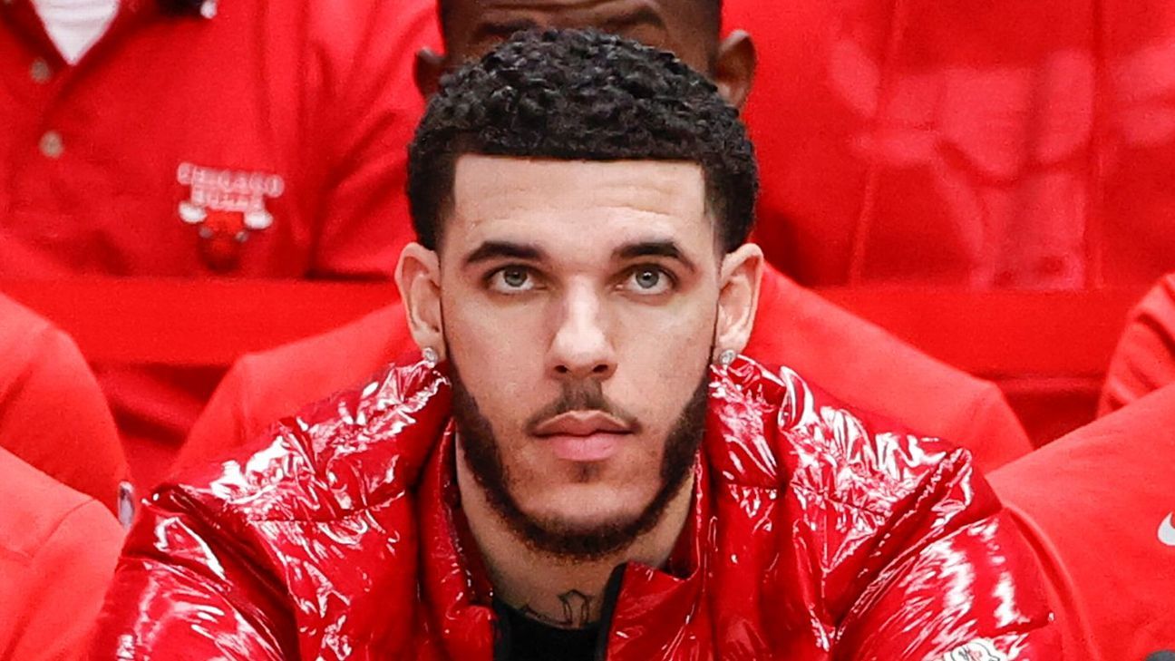 Chicago Bulls' Lonzo Ball can't run, jump without pain as 2nd knee surgery of 20..