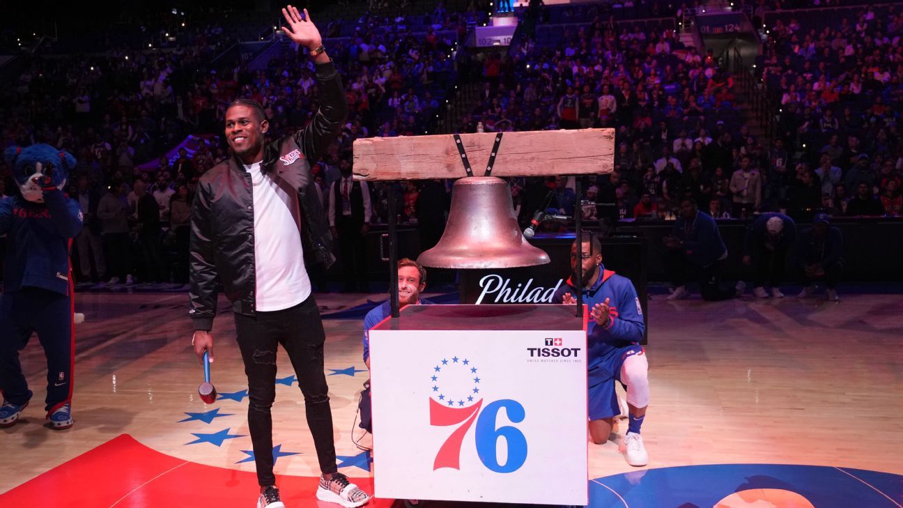 Sixers discuss excitement Philadelphia fans have for Phillies, Eagles