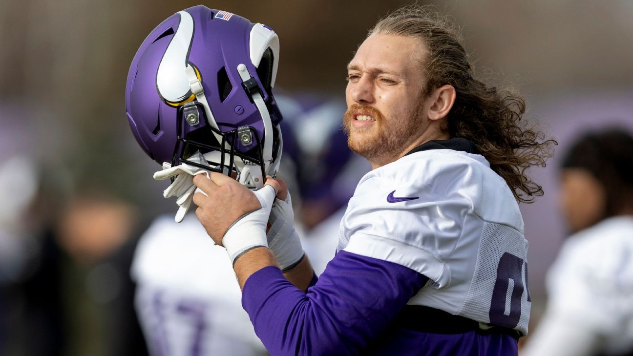 Vikings sign final three draft picks to rookie contracts before camp