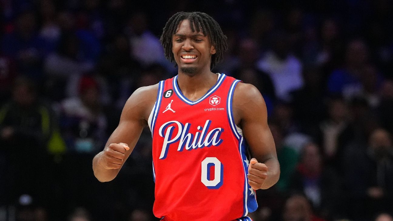 Sixers' Tyrese Maxey to miss 3-4 weeks with foot fracture