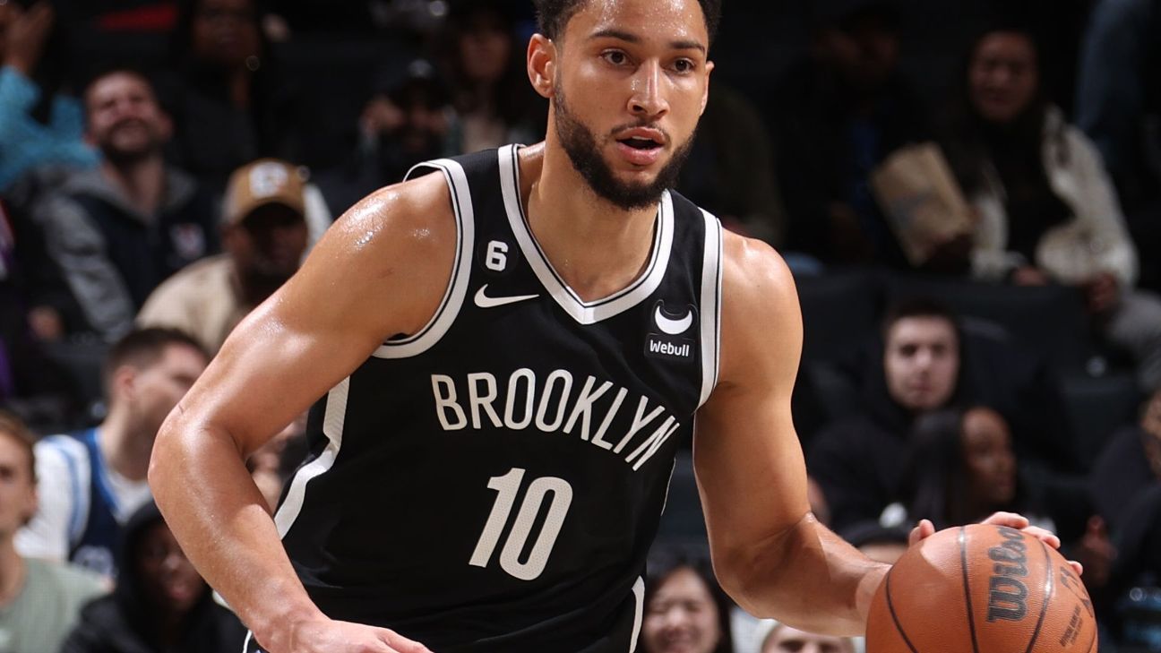 Ben Simmons (knee) leaves Nets' game, listed as day-to-day