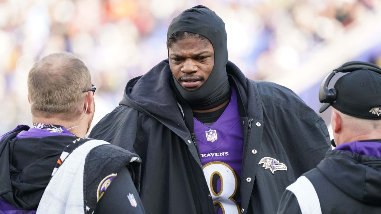 Ravens say QB Lamar Jackson 'week-to-week' with knee injury