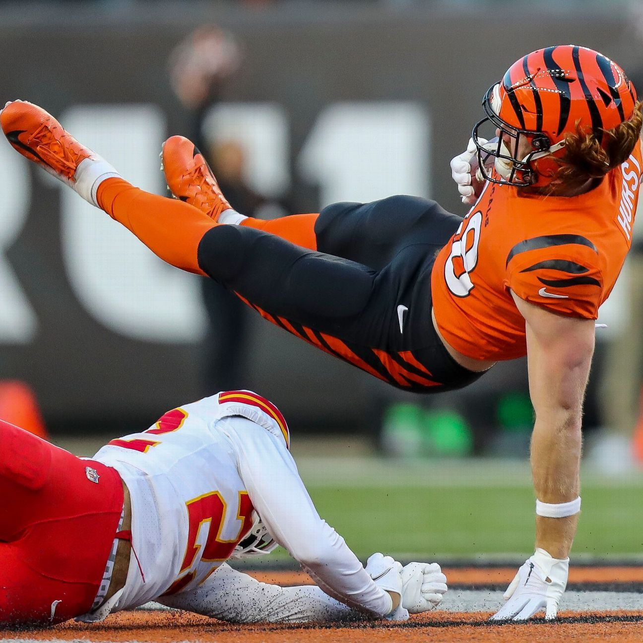 Bengals land TE Hayden Hurst, per sports agency