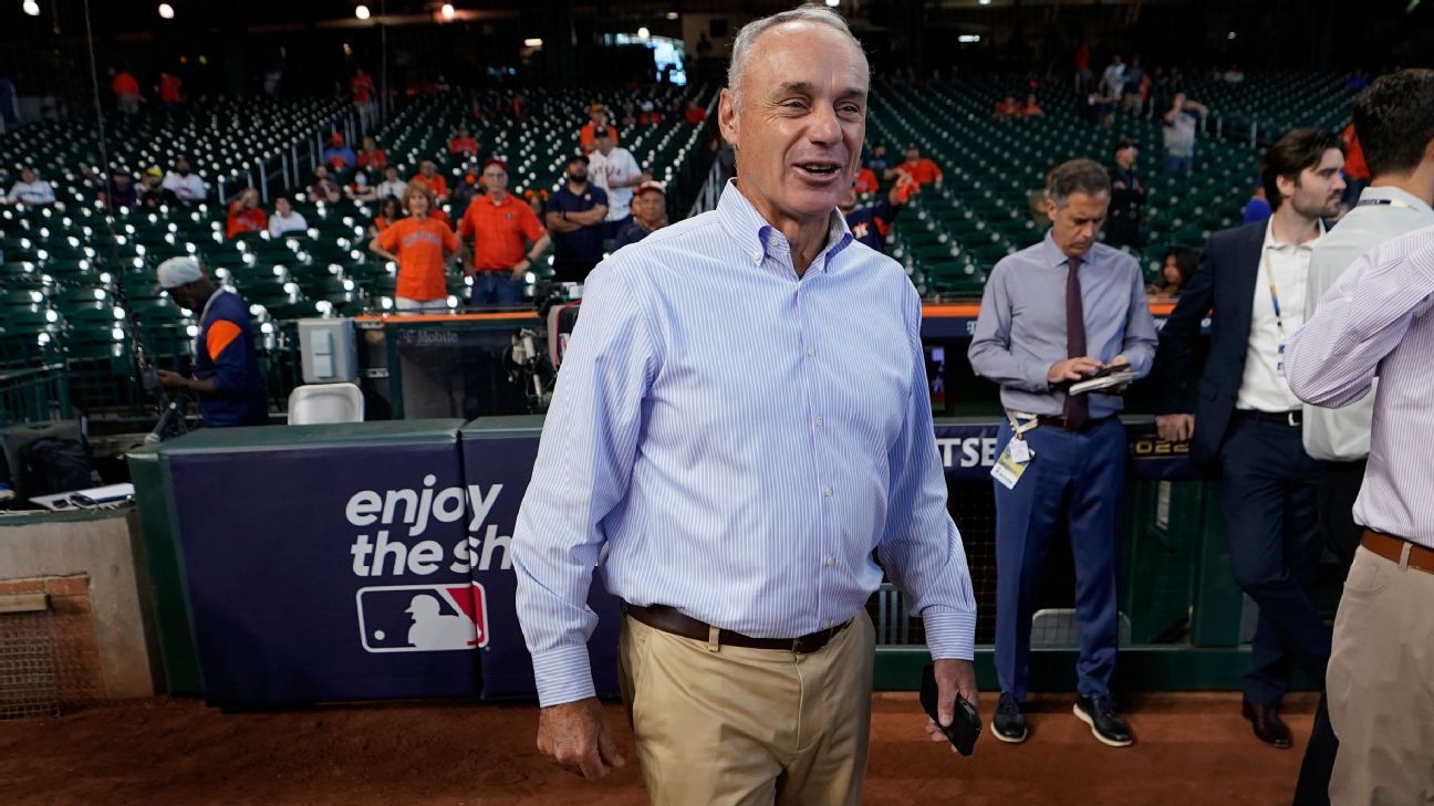 Rob Manfred touts Royals' stadium plans as tremendous opportunity' - ESPN