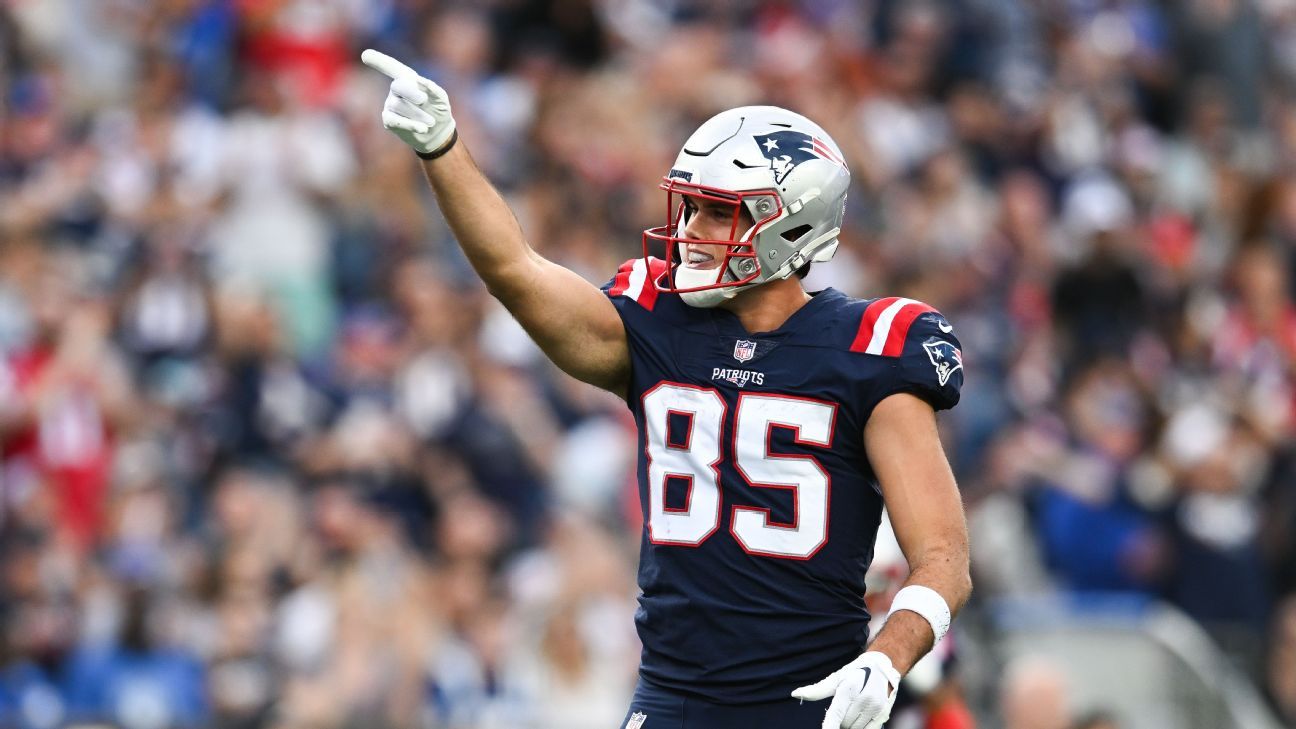 Patriots TE Hunter Henry (knee) out Sunday vs. Broncos - ESPN