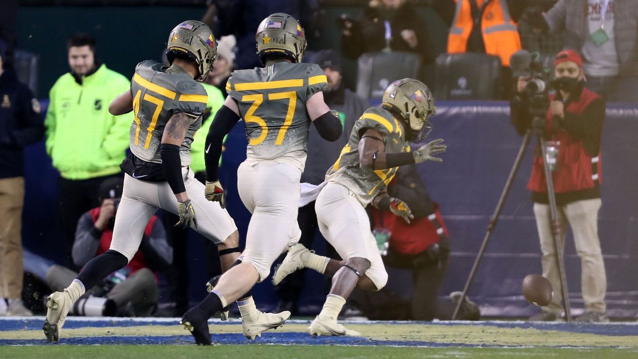 Army 'never stopped fighting,' stuns Navy in 2OT