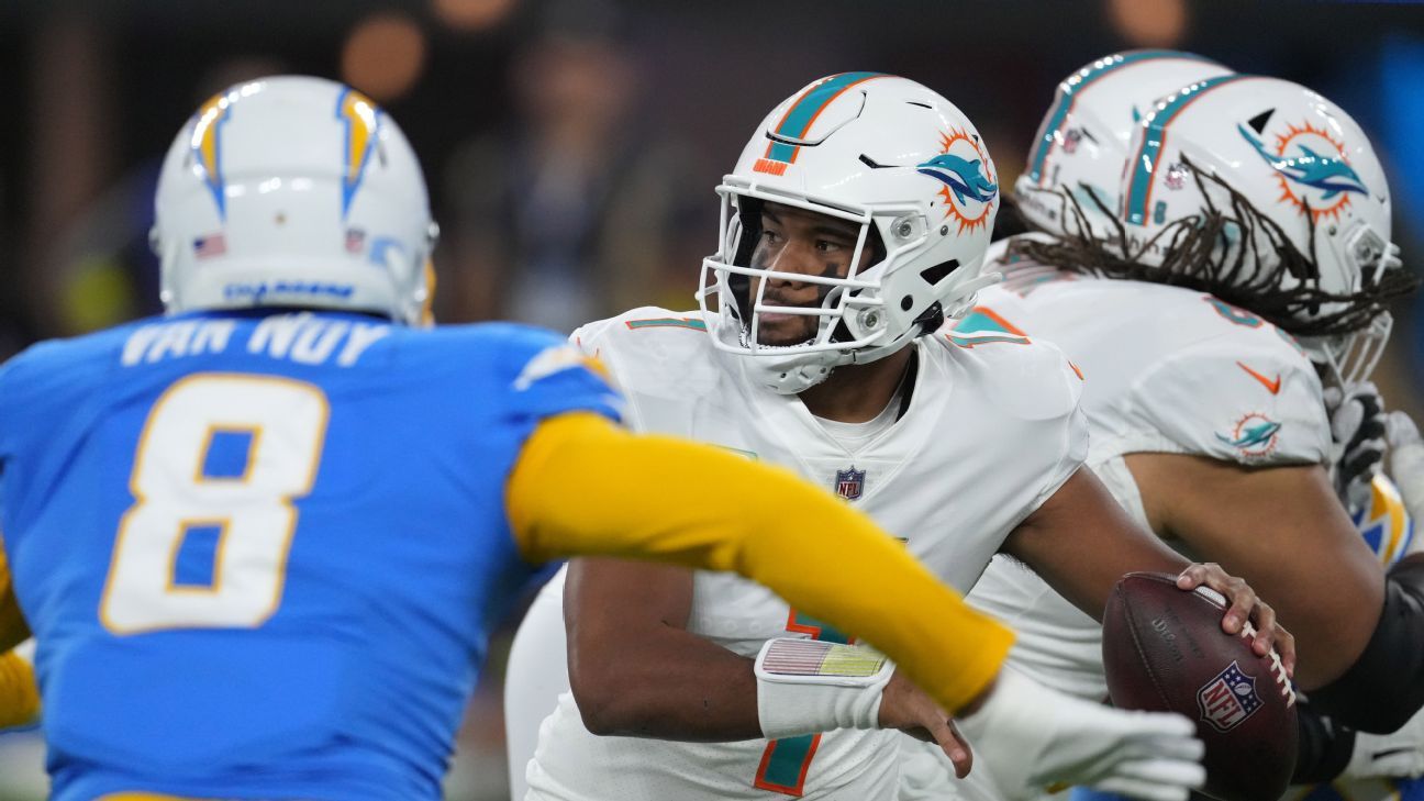 NFL Schedule 2022: Dolphins-Chargers flexed to Sunday Night Football
