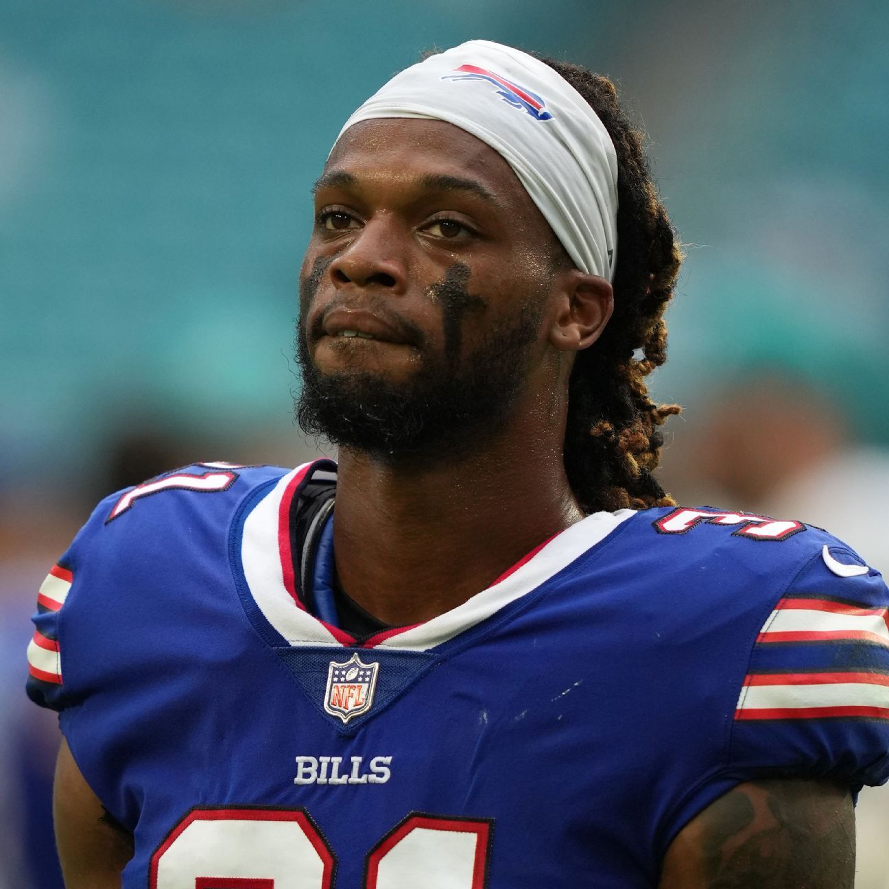 Bills' Damar Hamlin breathing on his own after tube removed