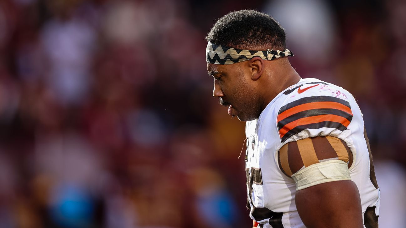 Browns' struggled on and off the field in losing season ESPN