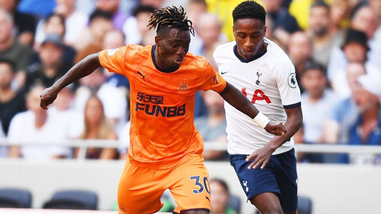 Search for soccer player Christian Atsu after earthquake in Turkey