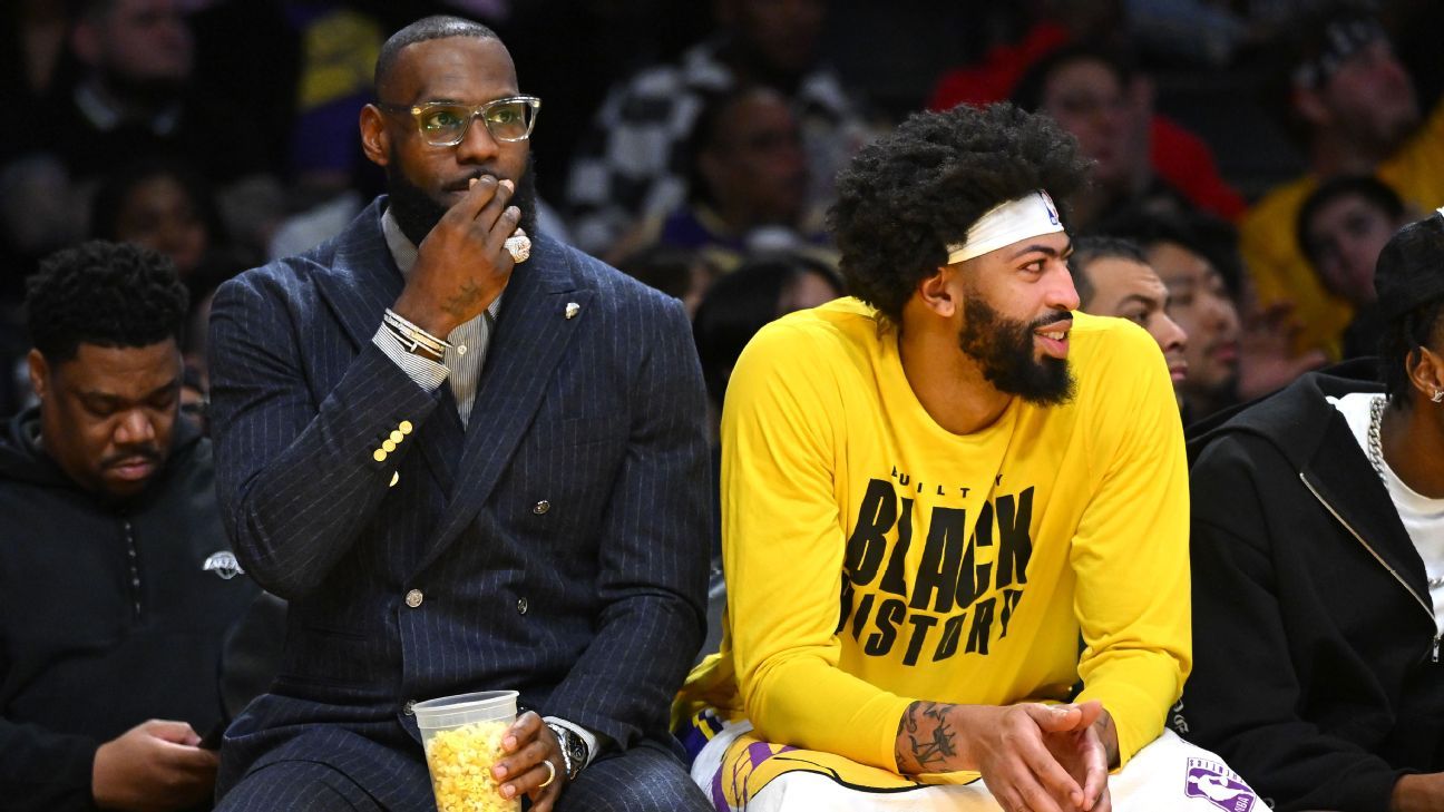 James Worthy Has A Suggestion For Anthony Davis: 'Get You Some