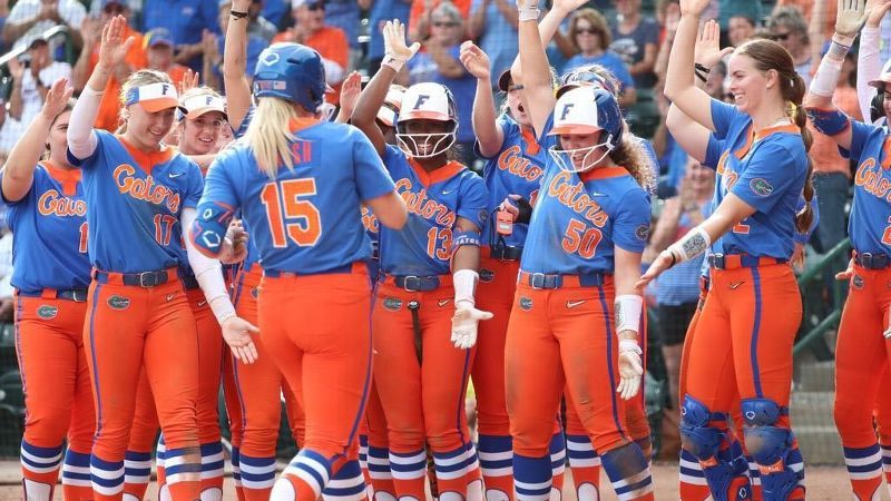 Orange Squad Sweeps Series vs. Blue - Florida Gators