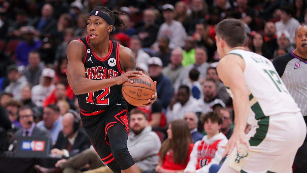 Why did Bulls extend Ayo Dosunmu after a disappointing second