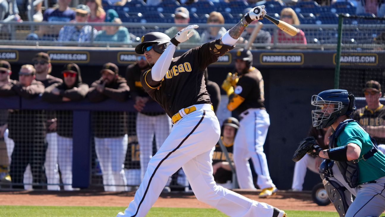 San Diego Padres' Manny Machado strikes out against the San