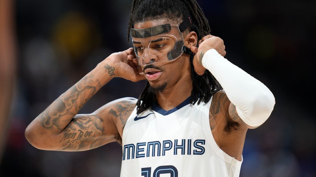 Grizzlies' Morant suspended by team after gun video