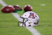 Arizona WR R.J. Mosley taken to hospital with knee injury
