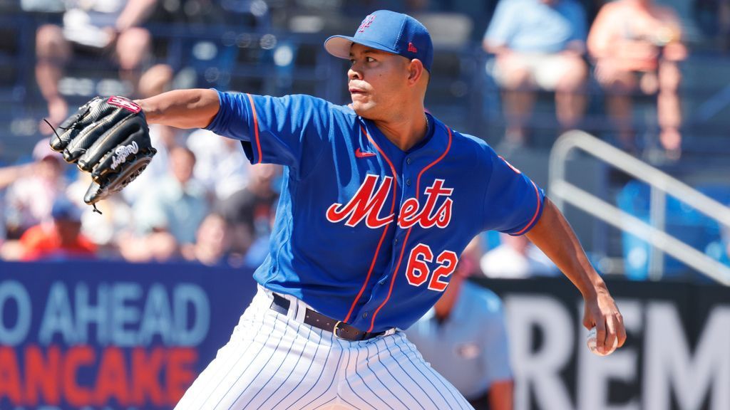 Kodai Senga has solid start in spring debut for Mets