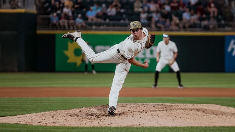 South Carolina pitchers shut out North Carolina