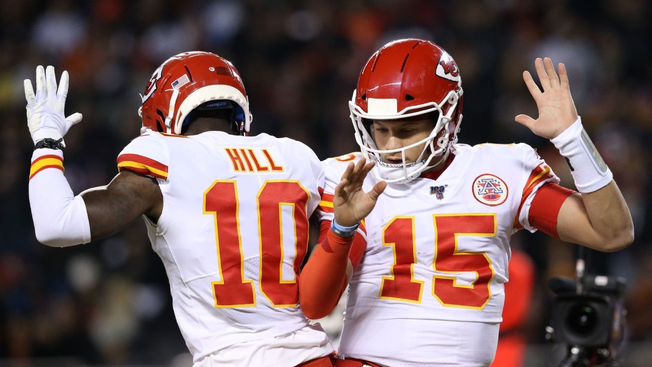 Chiefs-Dolphins Tyreek Hill trade: Patrick Mahomes, Travis Kelce