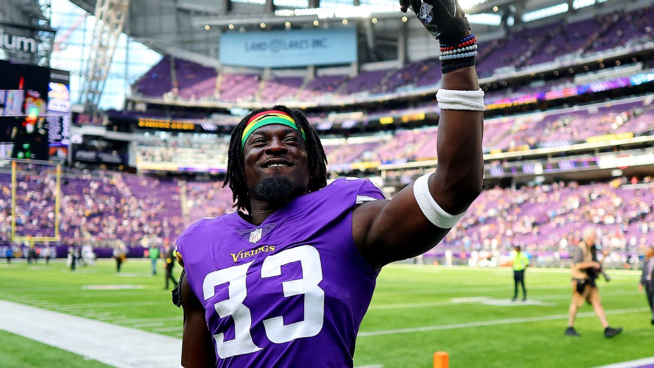 Minnesota Vikings LB Brian Asamoah urges young players to work hard in