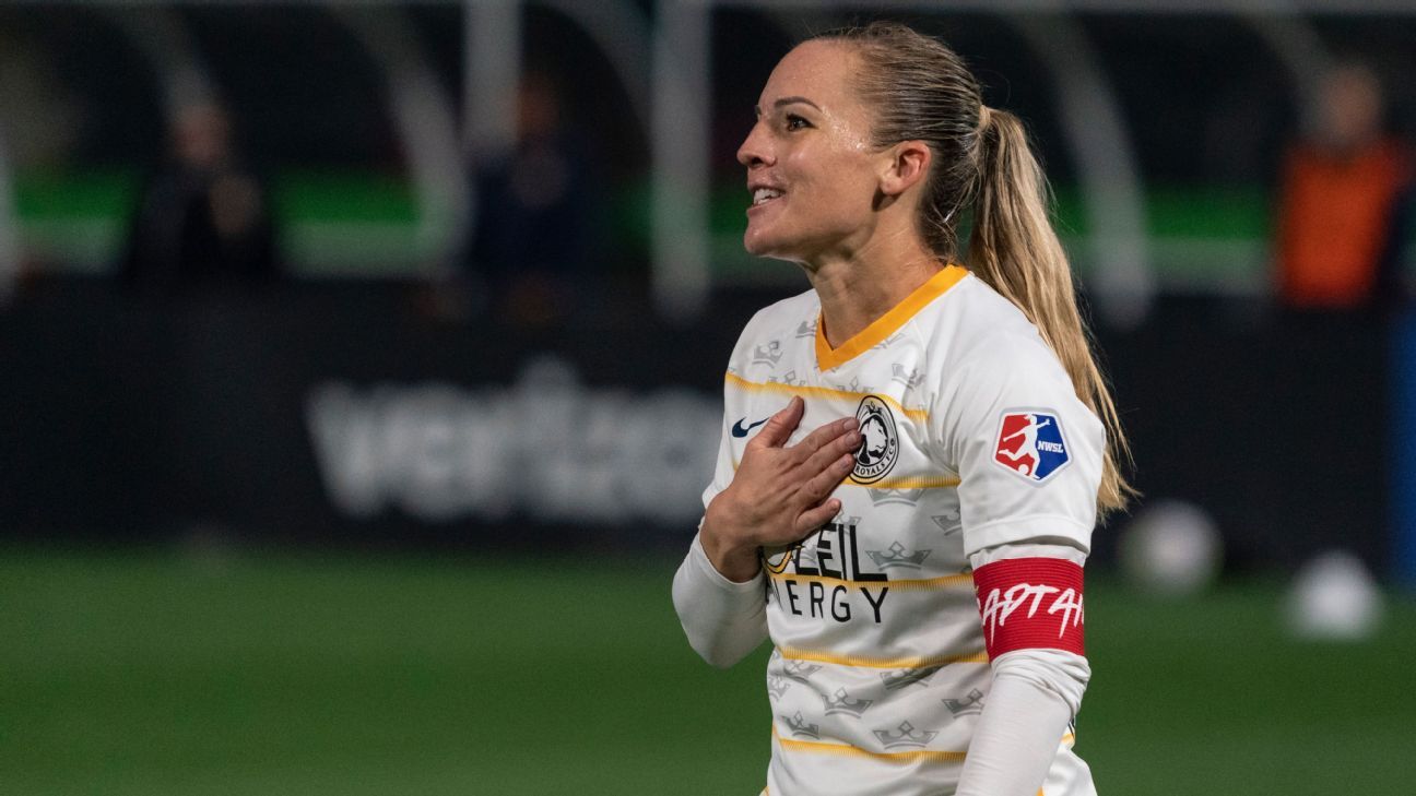 Utah Royals will move to Kansas City, but women's soccer may make