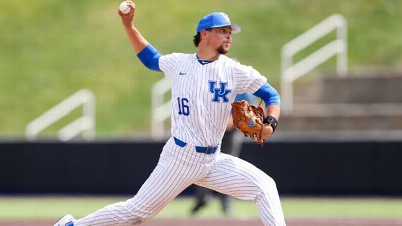 Strickland, hot bats lead UK past No. 3 South Carolina