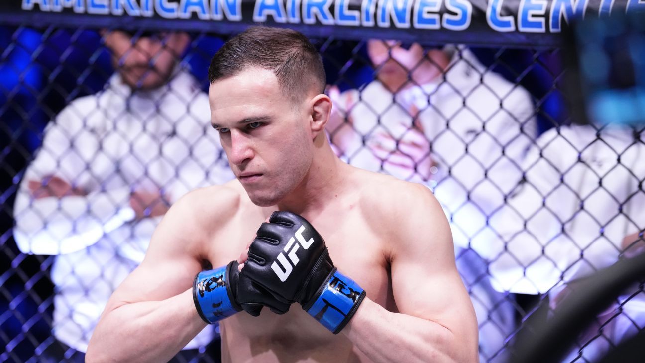 Expert picks and best bets Can Amir Albazi beat Kai KaraFrance to