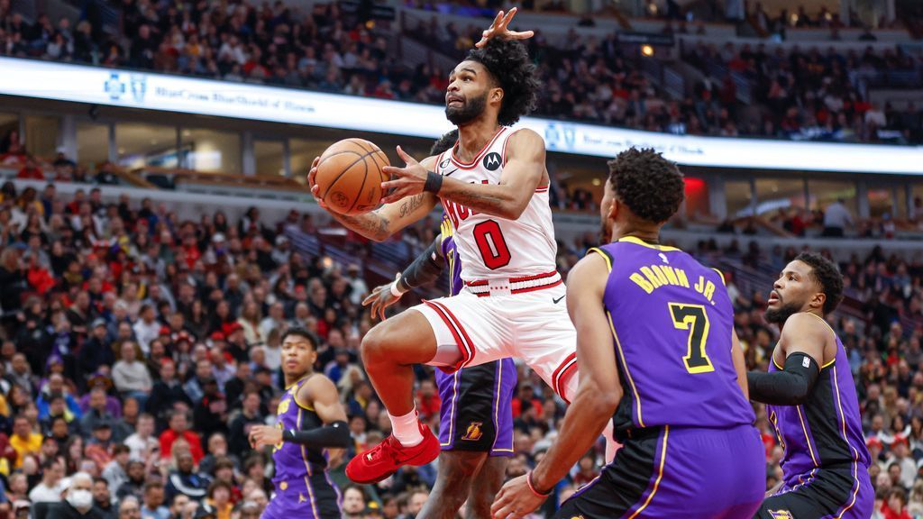 Coby White, Chicago Bulls agree on 3-year, $40M deal