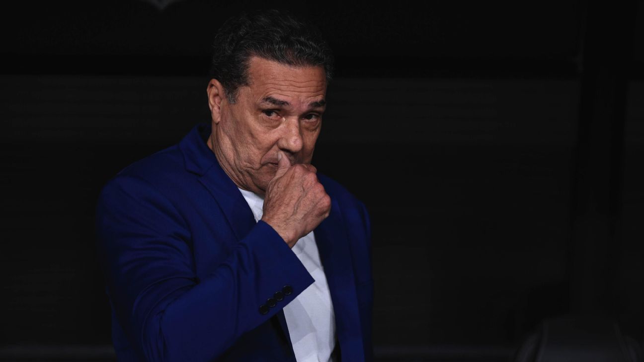 Luxemburgo recusou cargo em clube de São Paulo e quer se lançar senador em 2026