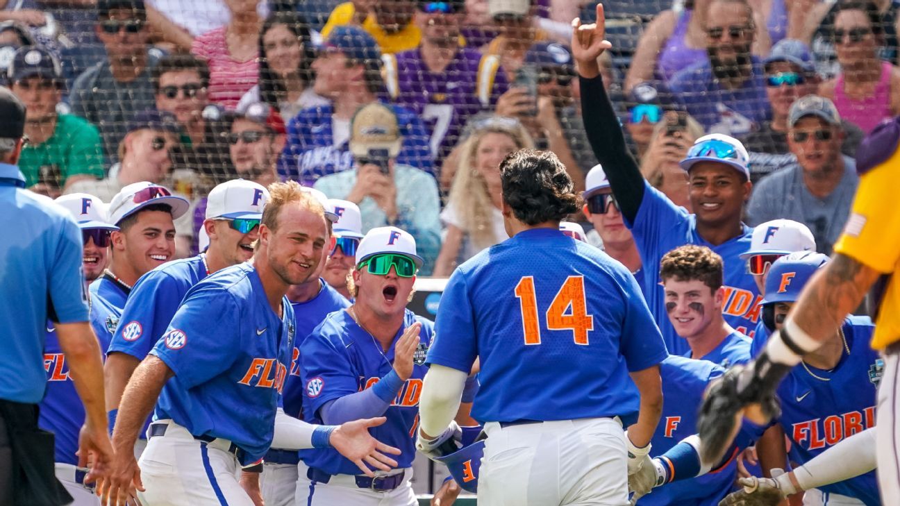 Florida outfielder Ty Evans (2) runs to first base during an NCAA