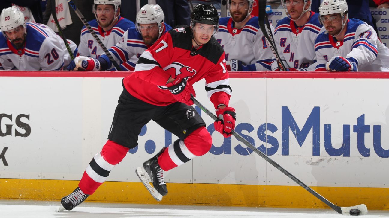 Yegor Sharangovich New Jersey Devils New York Islanders 