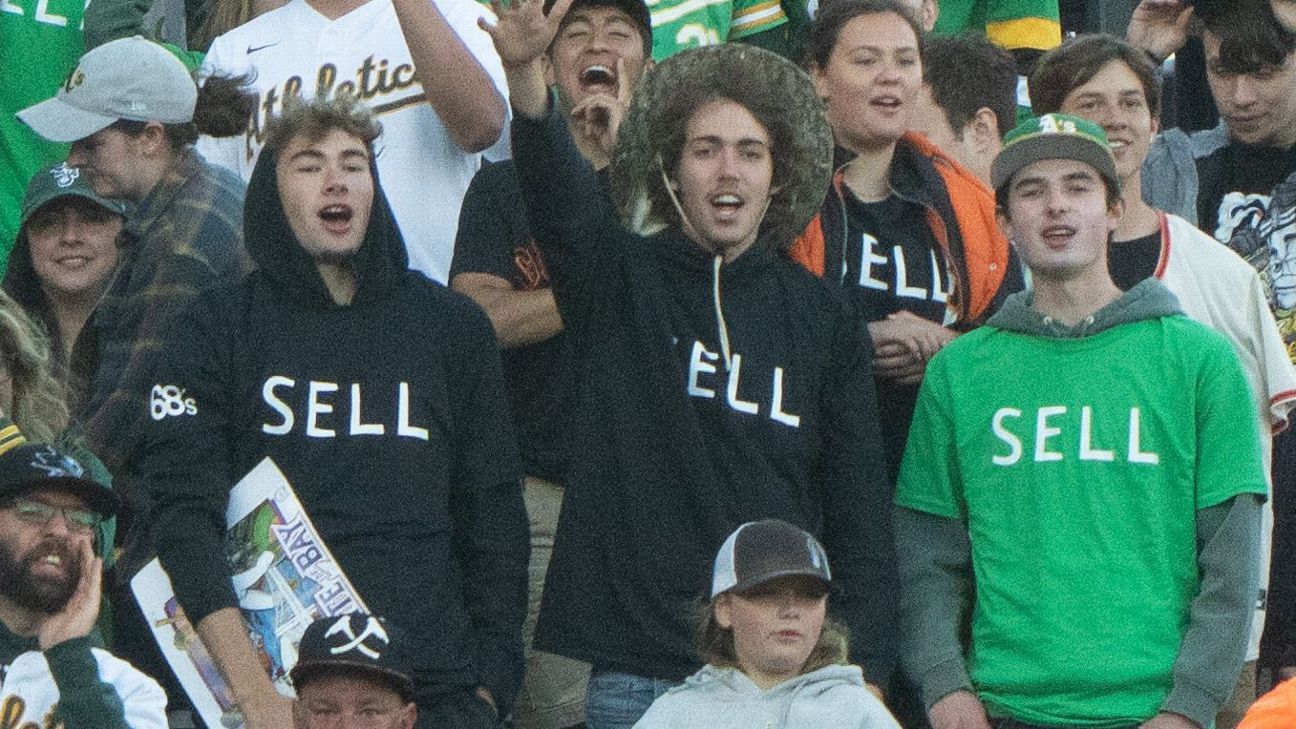 Bay Bridge Series: A's fans get Giants fans to join 'sell the team' protest