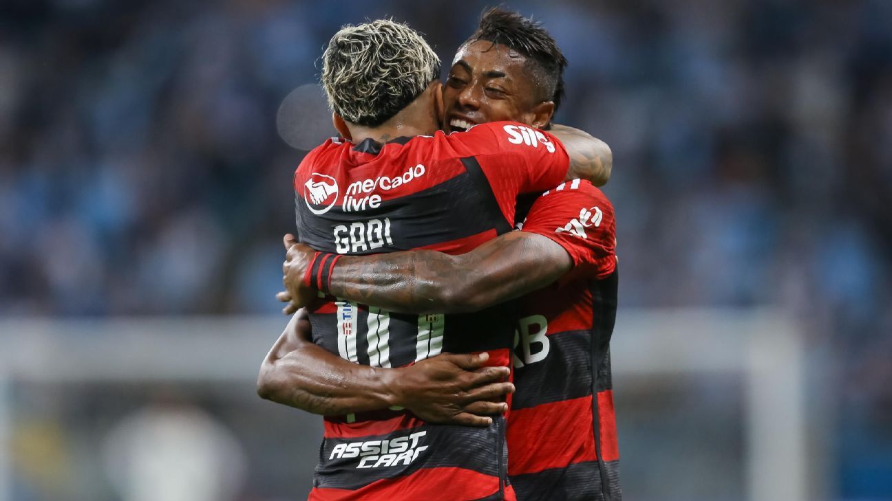 Com Suárez em campo, Gabigol brilha, Flamengo vence o Grêmio e larga na frente na semi da Copa do Brasil