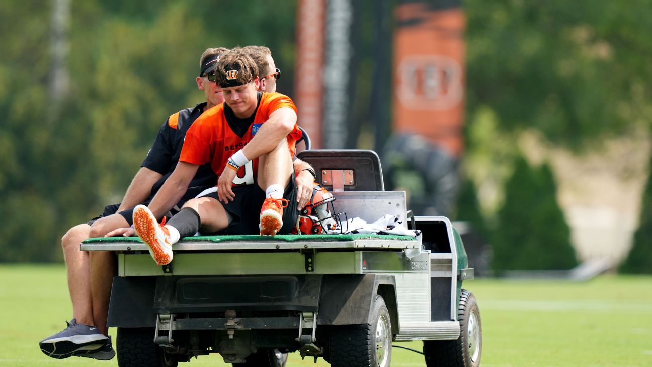 Report: Joe Burrow could end up on injured reserve after reaggravating calf  injury