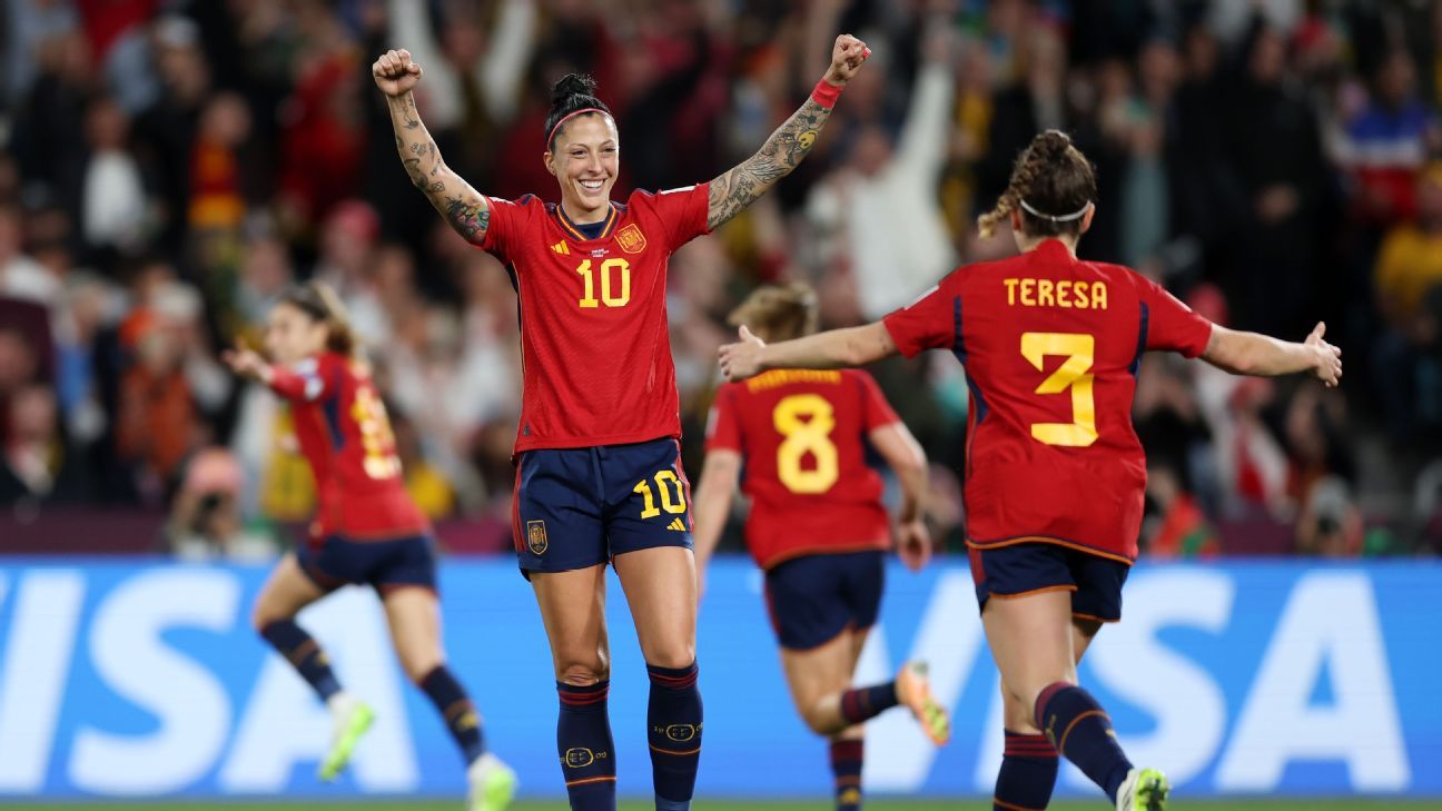 Spain's Jenni Hermoso files legal complaint over Luis Rubiales kiss after  Women's World Cup final, Football News