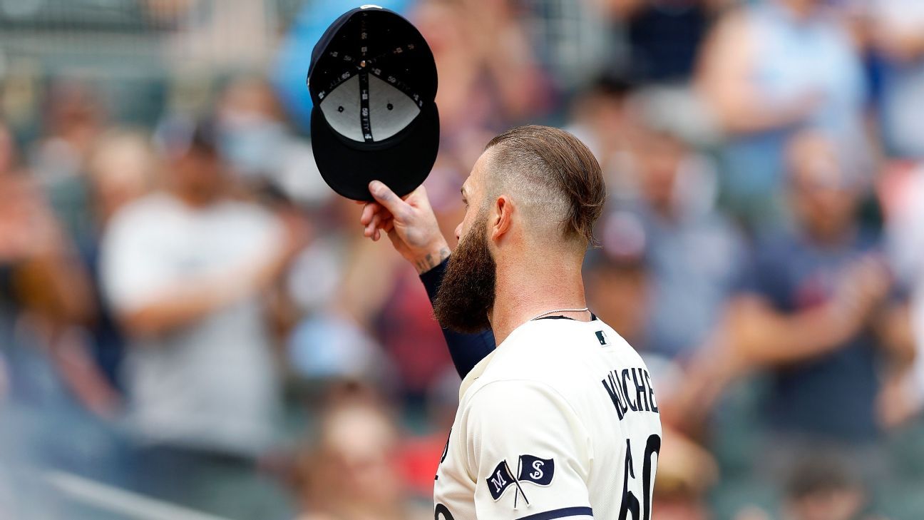 Dallas Keuchel's perfect game bid for Twins ended by Pirates' Bryan Reynolds  in 7th inning