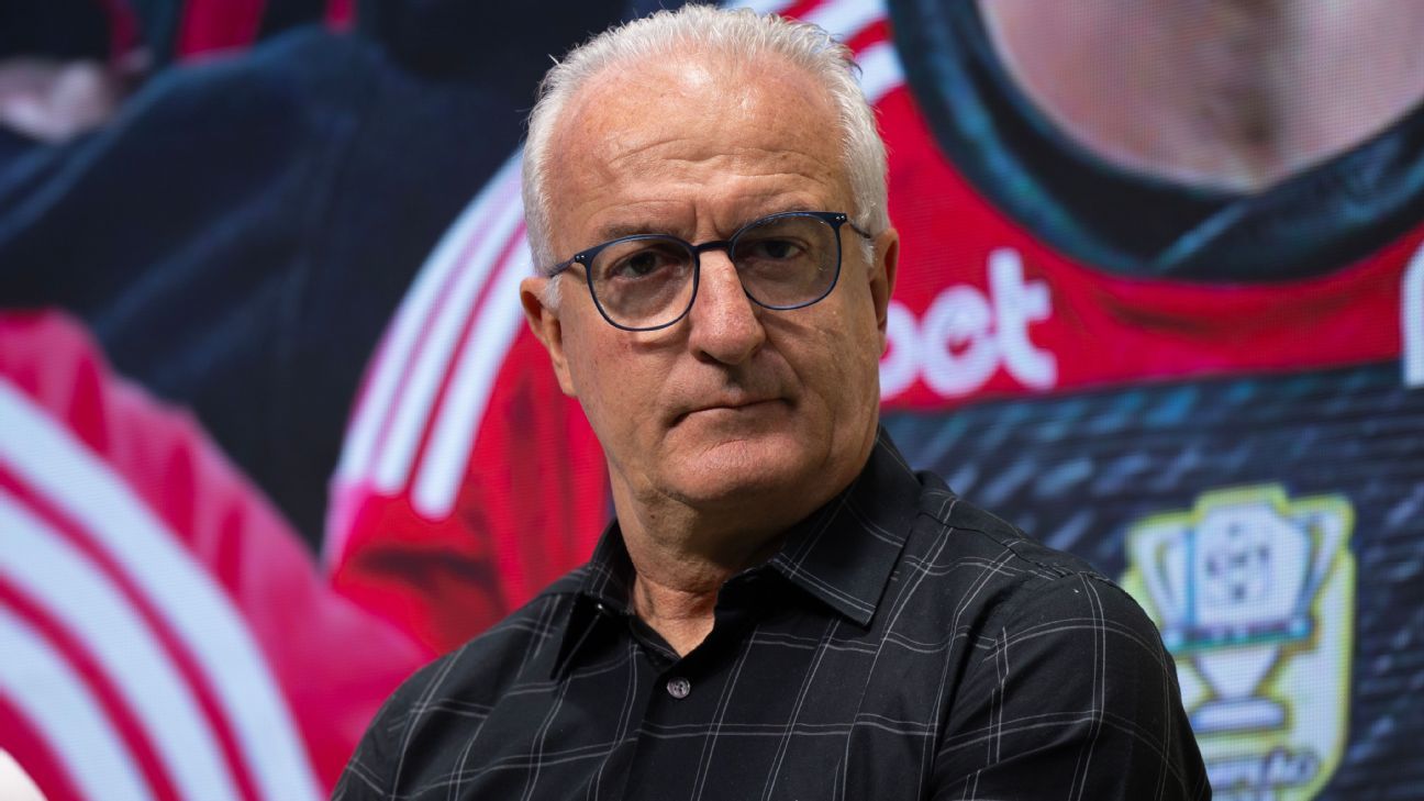 Dorival diz qual sentimento ainda tem pelo Flamengo e é sincero ao ser perguntado se ganharia tudo caso tivesse ficado na Gávea