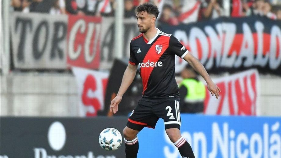 boselli jugando en River Plate de Argentina