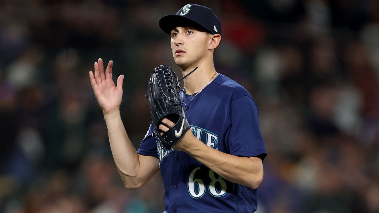 Kirby throws 7 sharp innings, Mariners blank Rangers 5-0