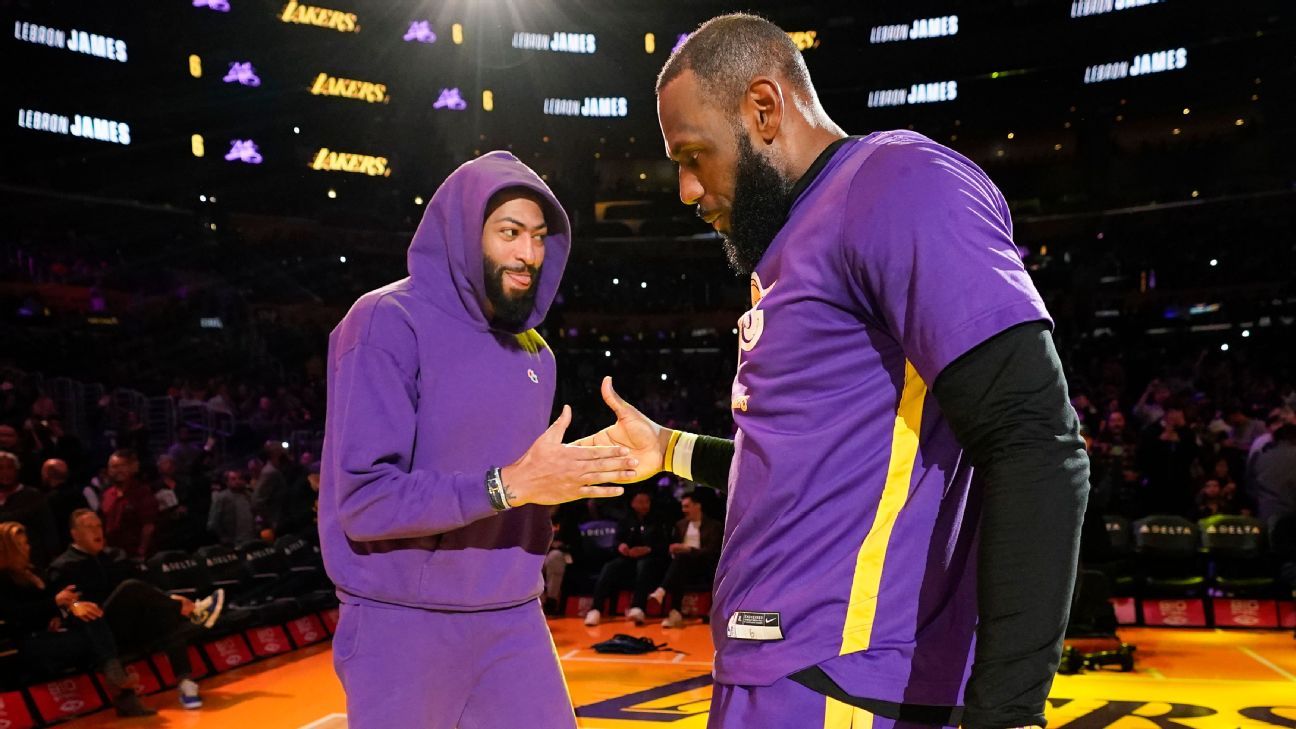 Lakers: LeBron James planned to debut new, purple and gold LeBron