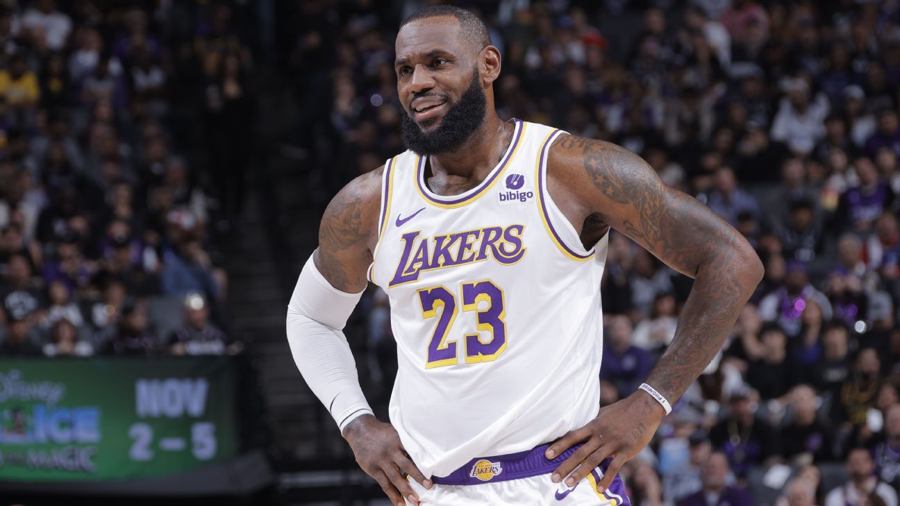 Despite dropping to 1-2, Lakers’ LeBron James encouraged by team’s ‘really good moments’