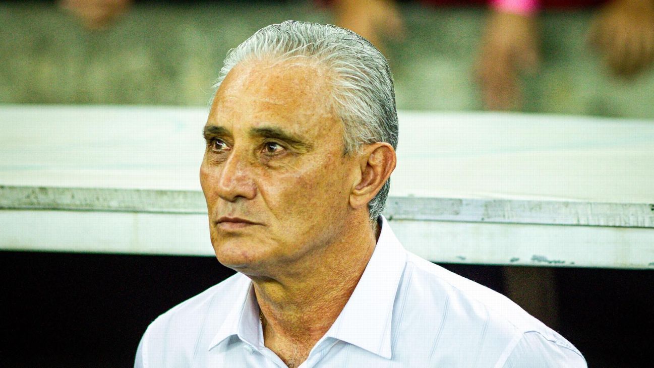 Flamengo tem duas mudanças e trio inédito no time titular contra o América-MG