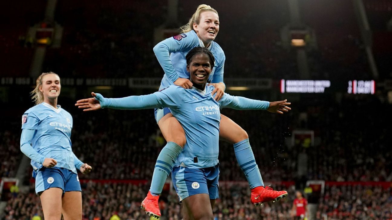 Euro women's review: Man City win derby, Barça still rule Clasico