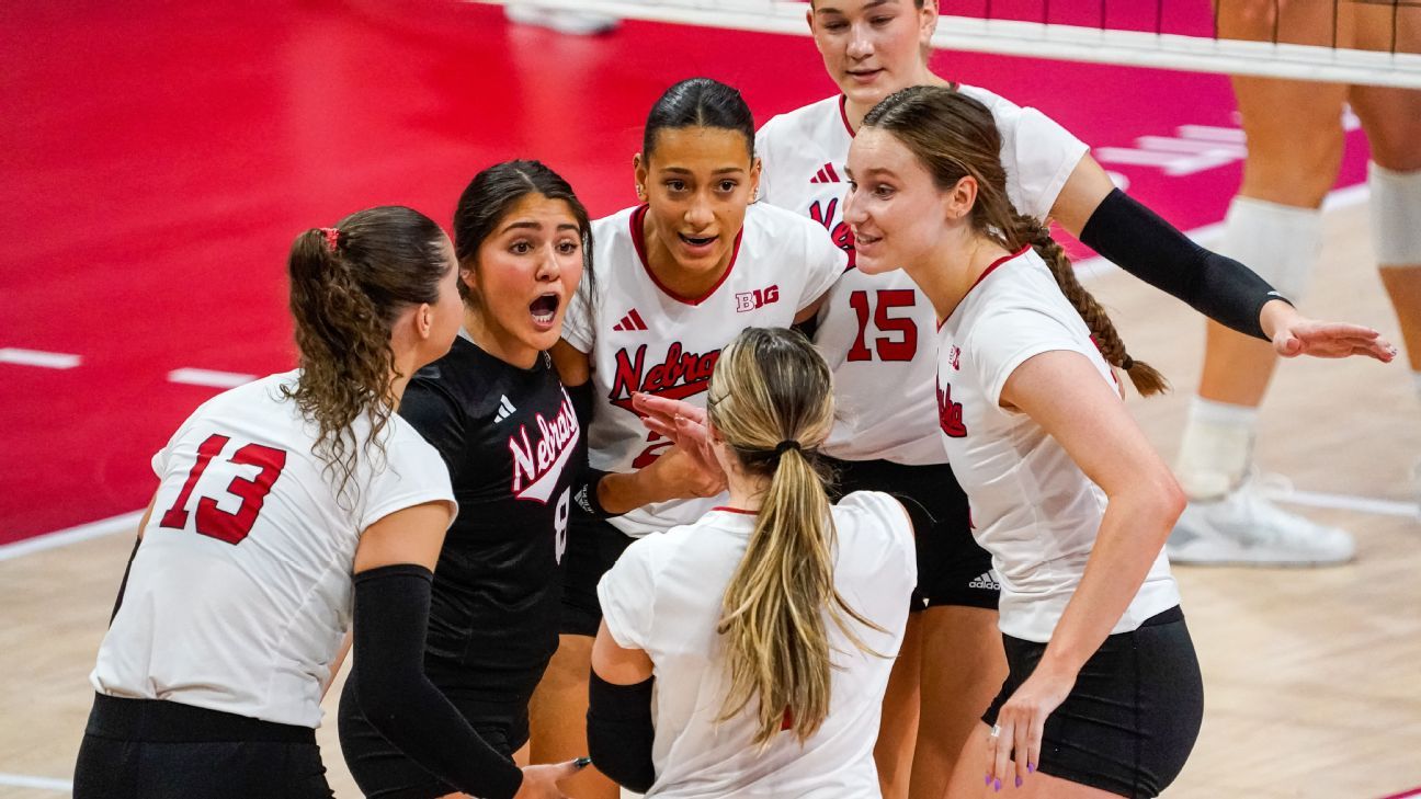 Nebraska, Wisconsin, Stanford, Pitt top NCAA volleyball bracket The