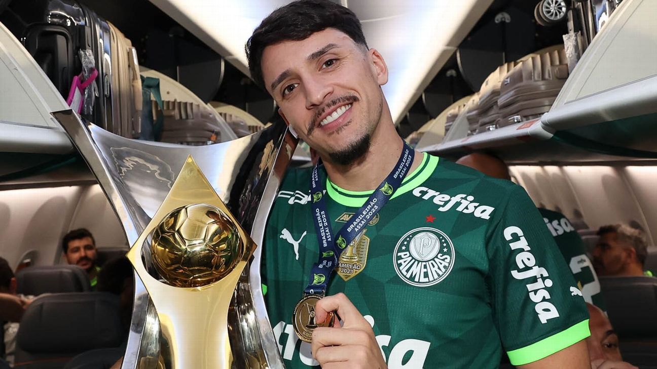 Lesão no joelho de Piquerez preocupa? ESPN atualiza informações sobre lateral do Palmeiras