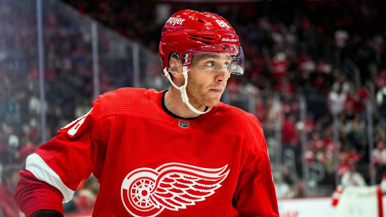 Patrick Kane debuts for Red Wings, just misses on goal in OT loss ESPN