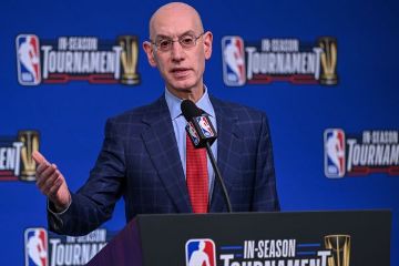 Judge sends Knicks-Raptors dispute to NBA commissioner Silver